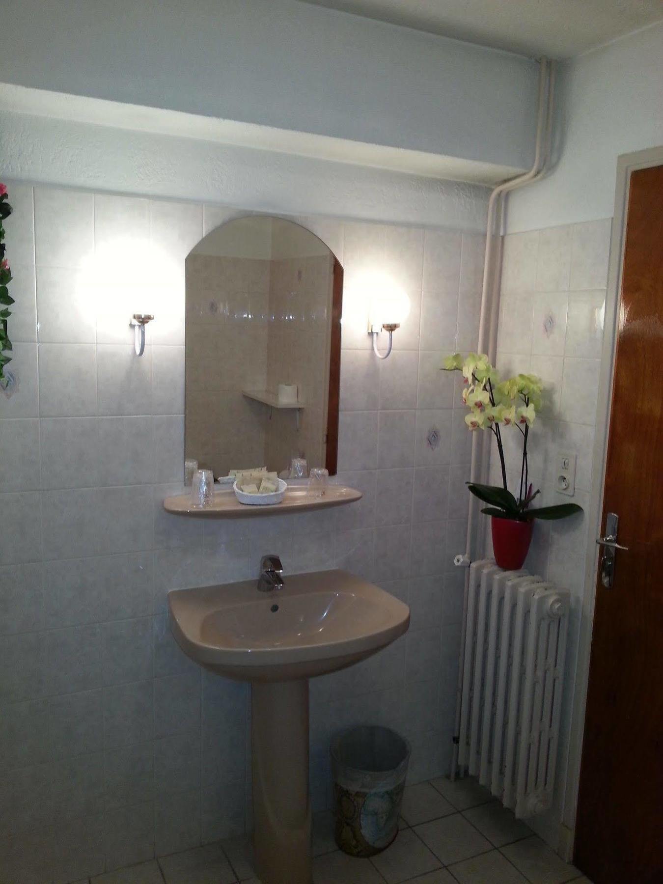Hotel & Restaurant Azur La Freissinouse Екстериор снимка