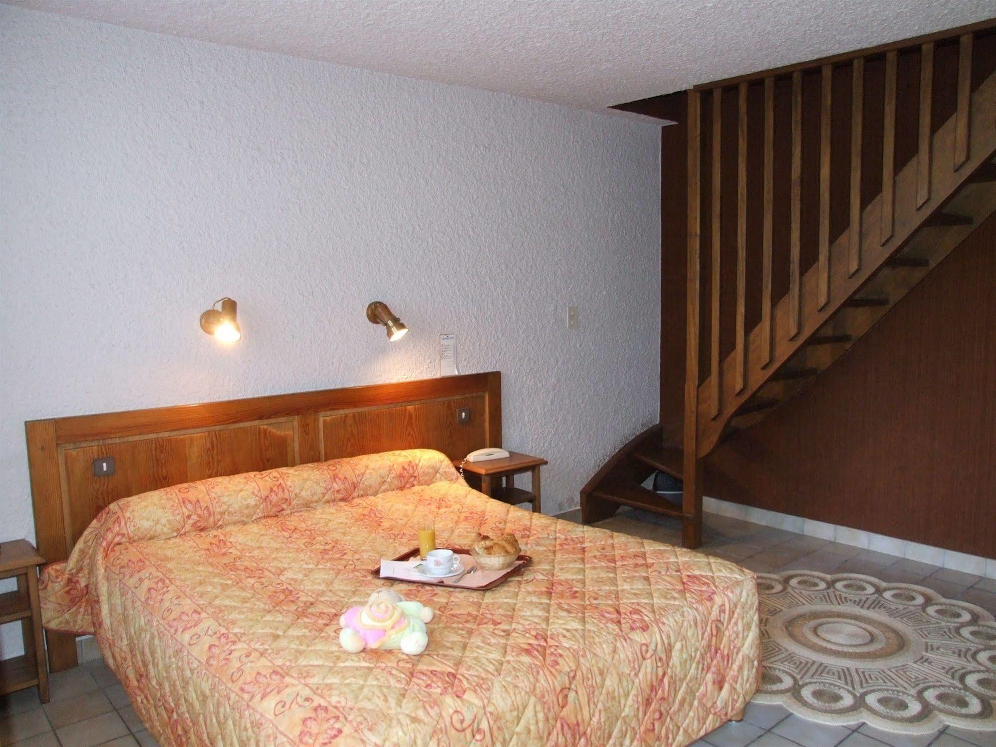 Hotel & Restaurant Azur La Freissinouse Екстериор снимка