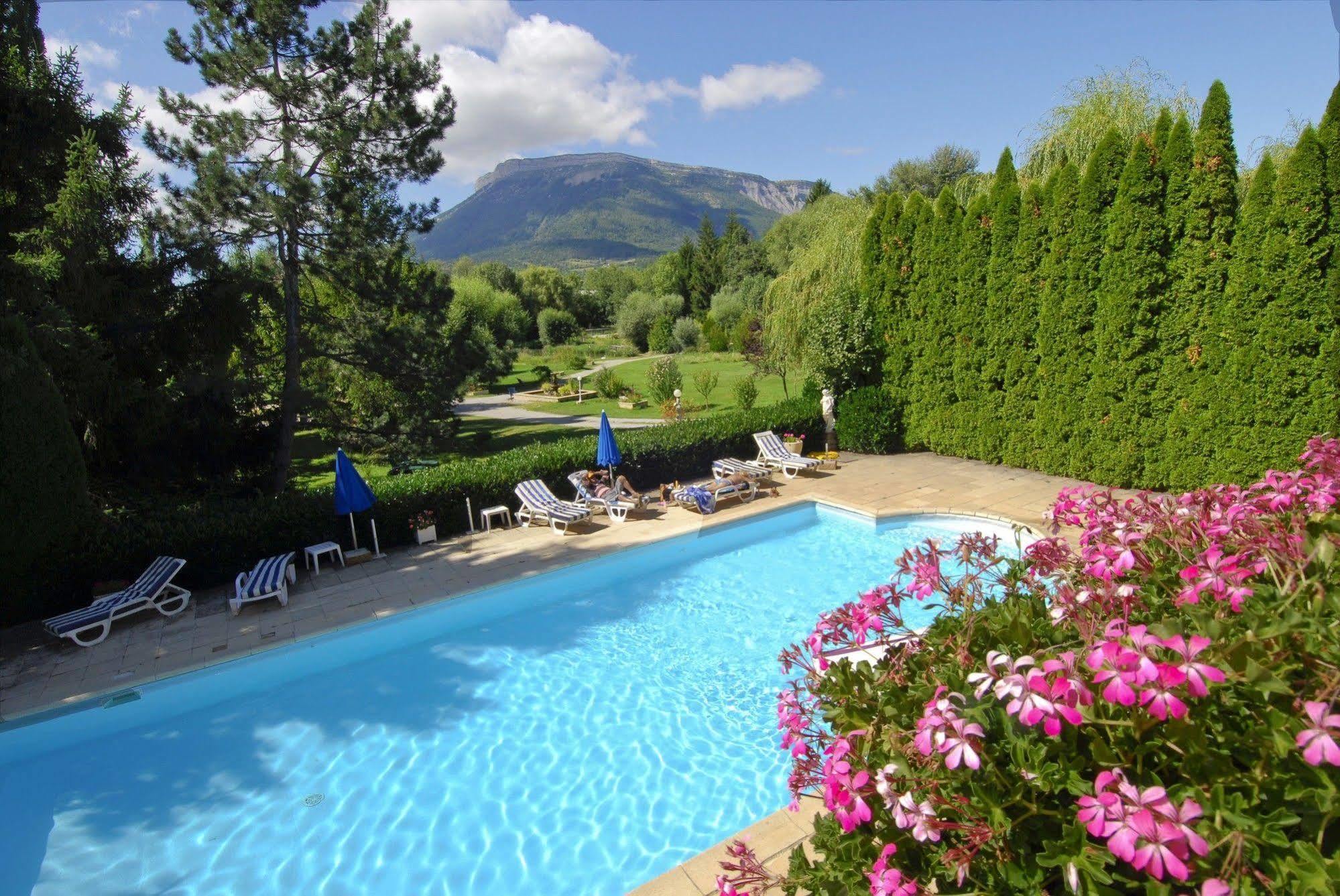 Hotel & Restaurant Azur La Freissinouse Екстериор снимка