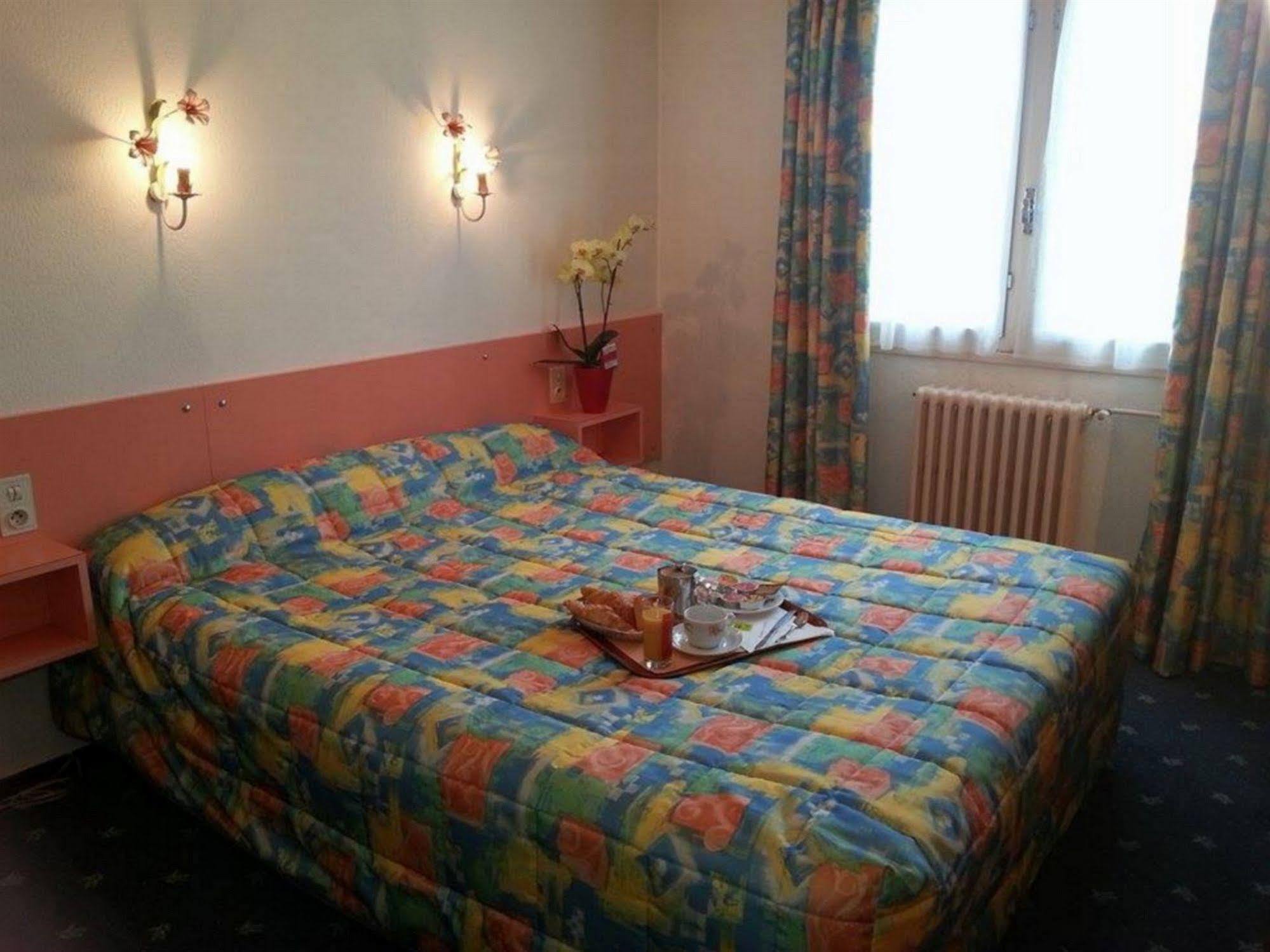 Hotel & Restaurant Azur La Freissinouse Екстериор снимка